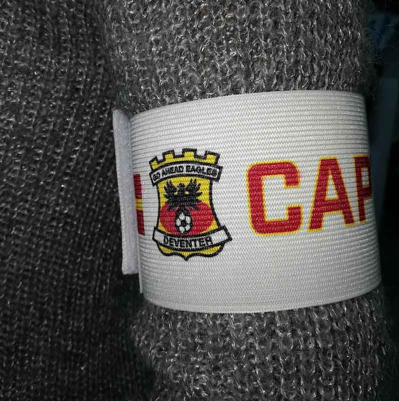 Brassard imprimé à poser sur le bras