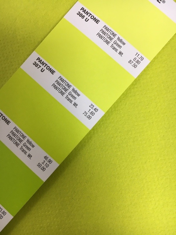 Serviettes publicitaires DE COULEURS en papier